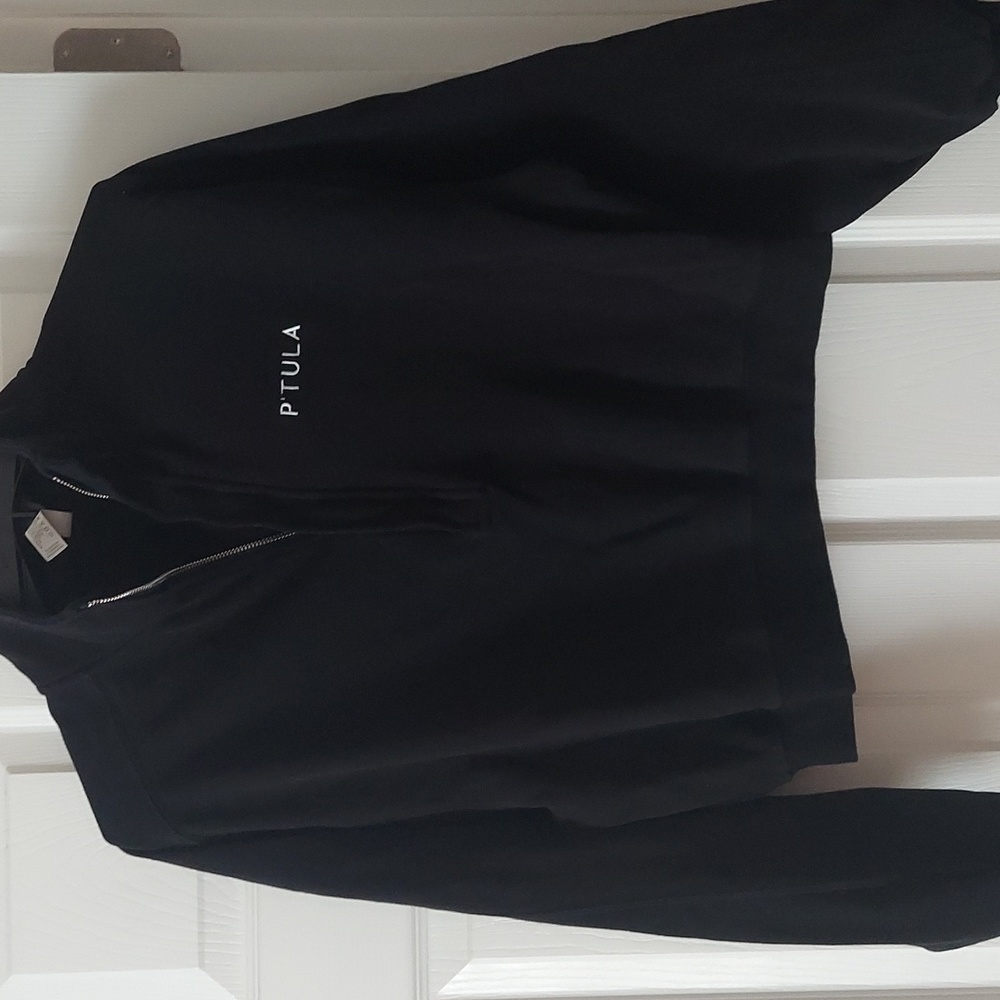 P'tula Travel Quarter Zip Pullover